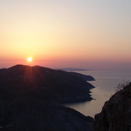 Anima Apartments Folegandros Town Luaran gambar