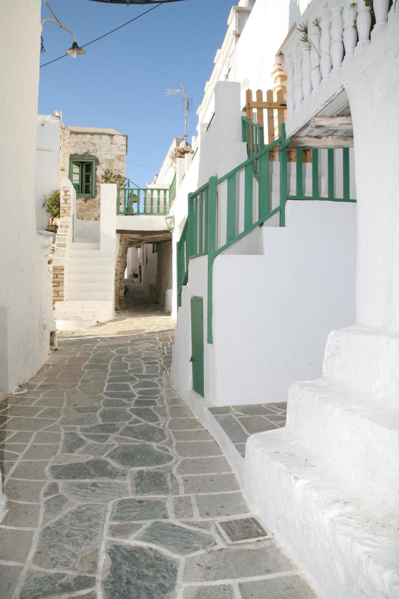 Anima Apartments Folegandros Town Luaran gambar